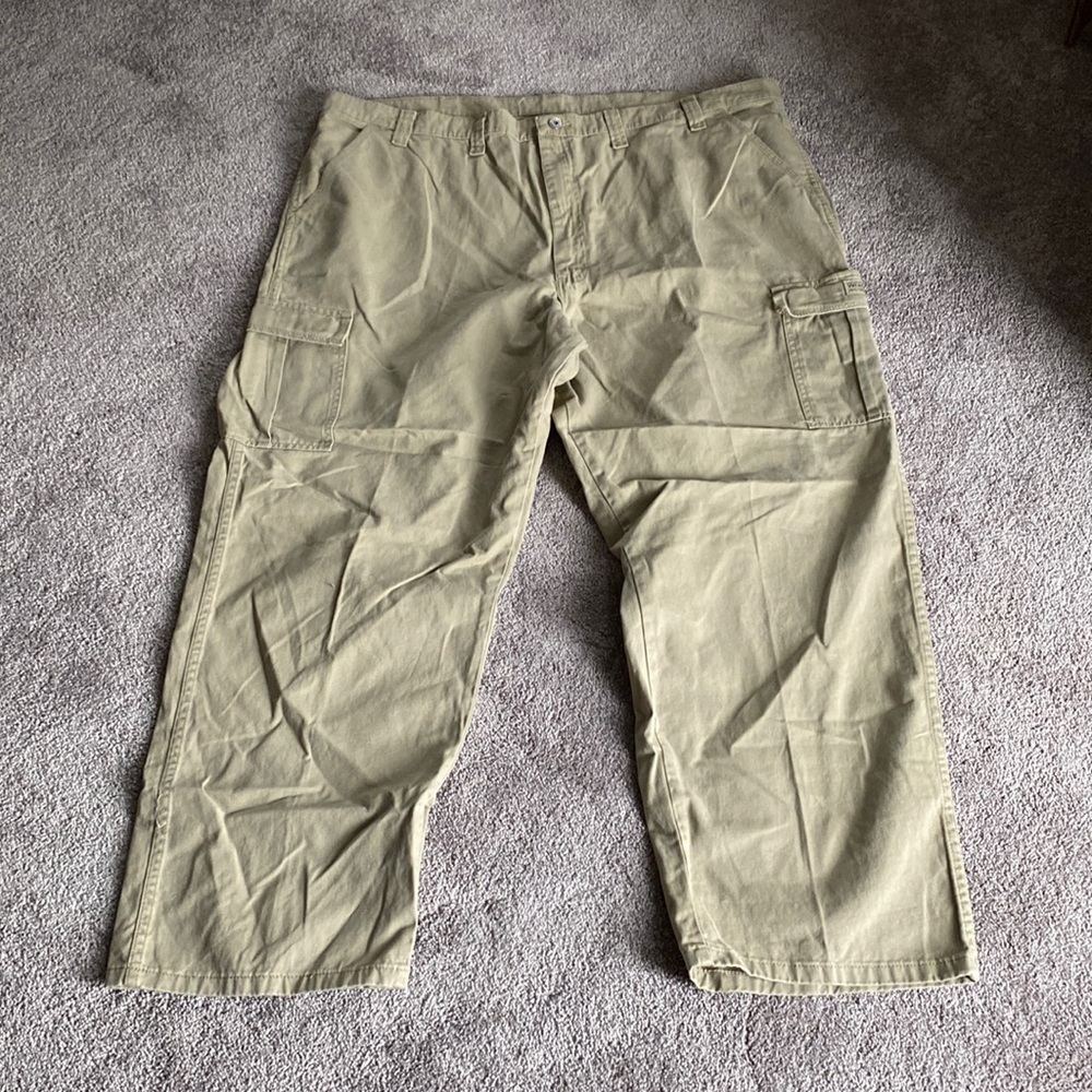Wrangler Cargo Pants SIZE 46x30 Khaki Relaxed Fit Utility Straight Leg Pants